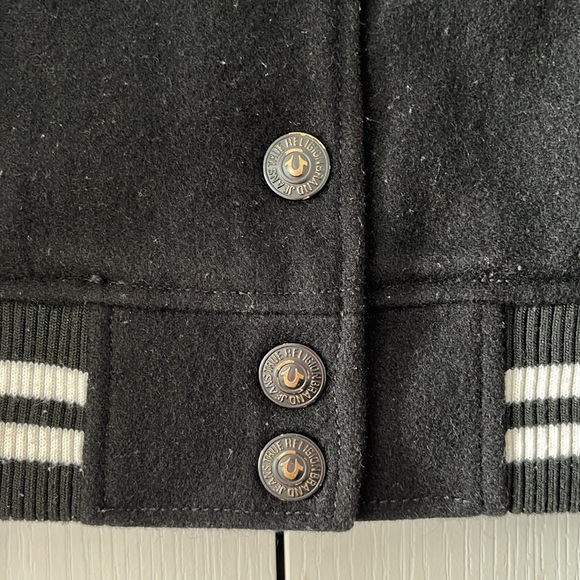 ๐๐๐HOST PICK ๐๐๐ GUC True Religion jacket - Picture 4 of 11